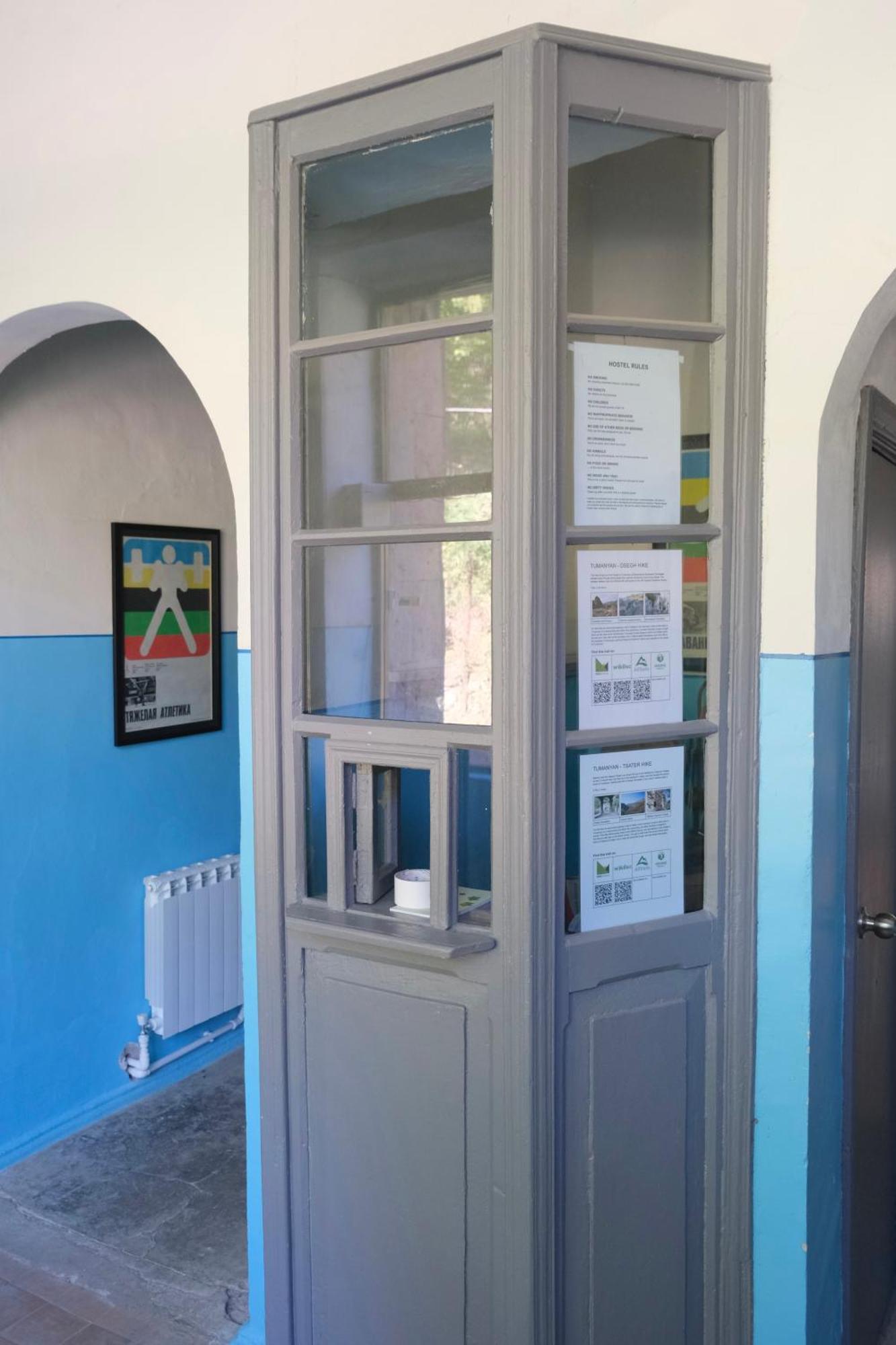 Tumanyan Bathhouse Hostel Eksteriør billede